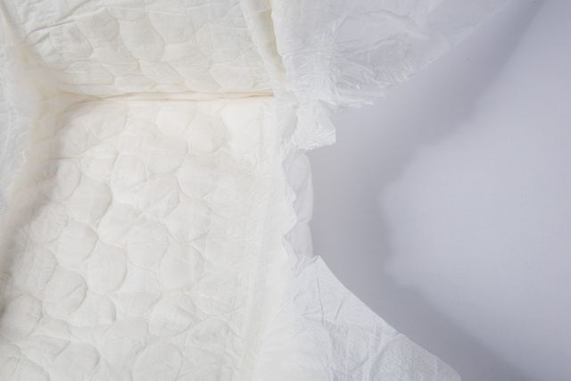 Disposable Clothlike Back sheet High Quality Adult Diaper